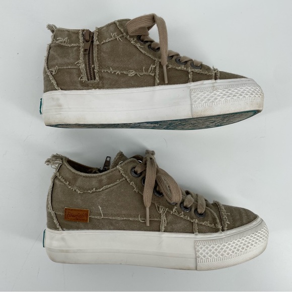 Blowfish Malibu Melondrop Lace-Up Sneaker Taupe Smoked Twill 6 - Picture 6 of 8